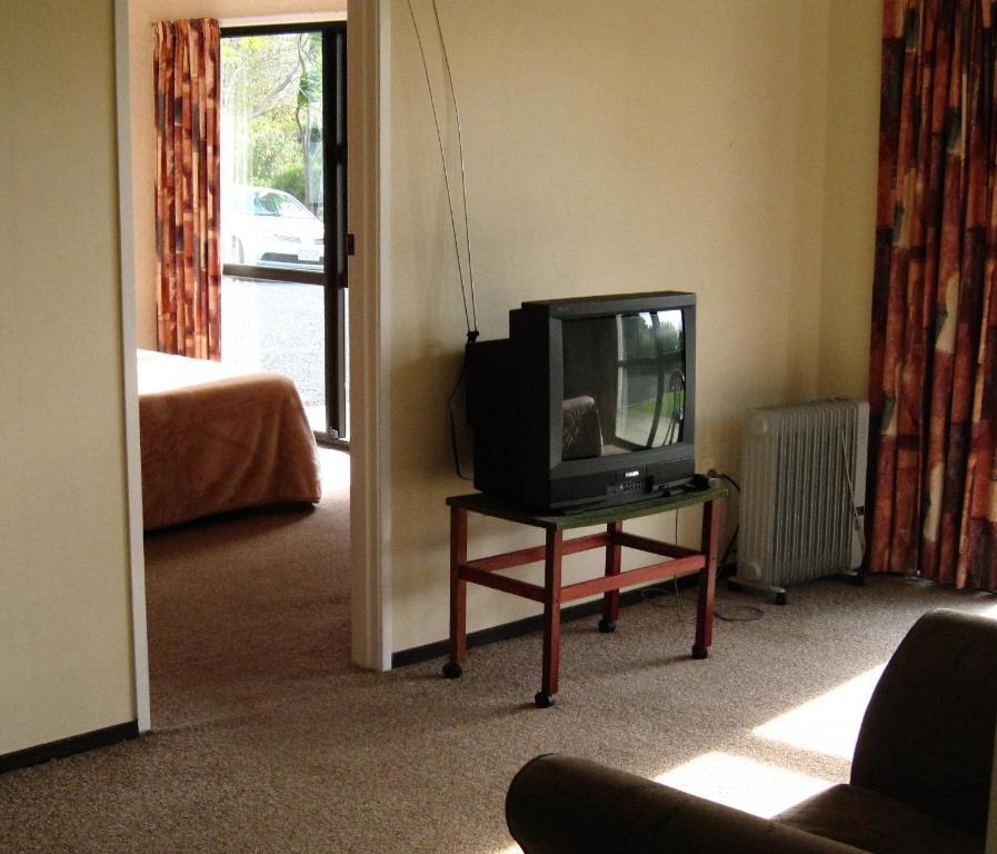 Opononi Hotel Szoba fotó
