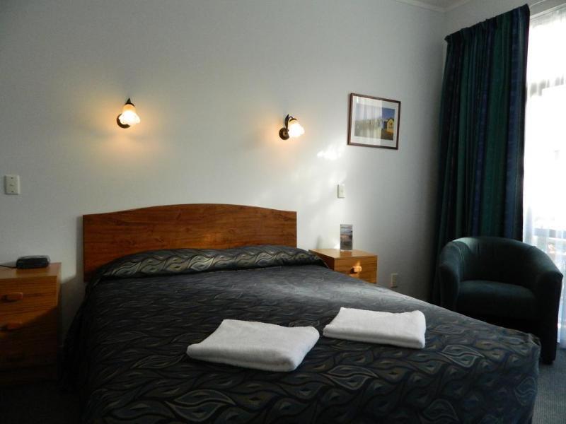 Opononi Hotel Kültér fotó