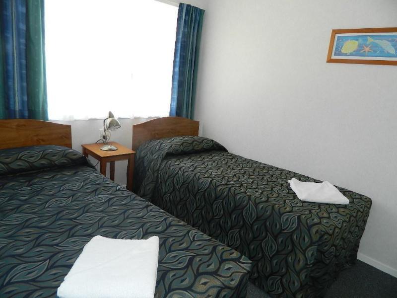 Opononi Hotel Kültér fotó